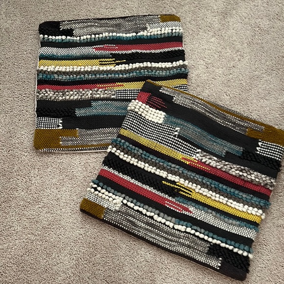 Loloi Pillow Cover, 22" x 22" - Picture 1 of 3